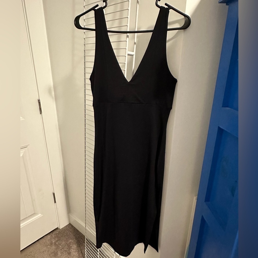Abercrombie & Fitch Black Midi Dress